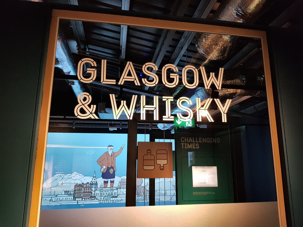 Text stating 'Glasgow & Whisky'